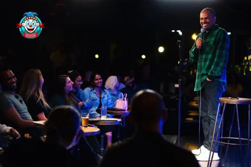 استندآپ کمدی و هنر تبدیل بدبختی به خنده